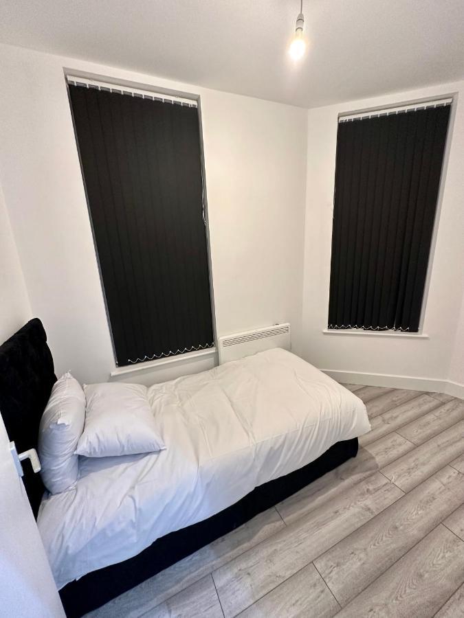 Luton Town Centre Apartment Luton (Bedfordshire) Exterior foto